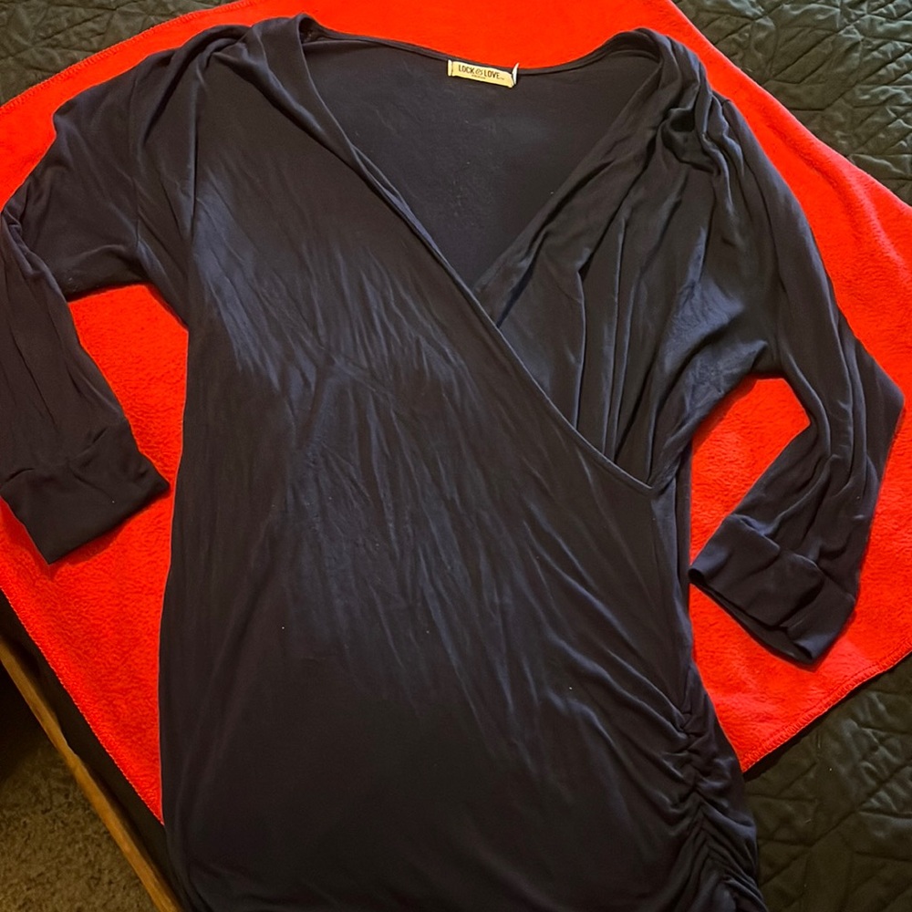 Lock and Love XL Navy Fitted Top w/3/4 Length Sleeves